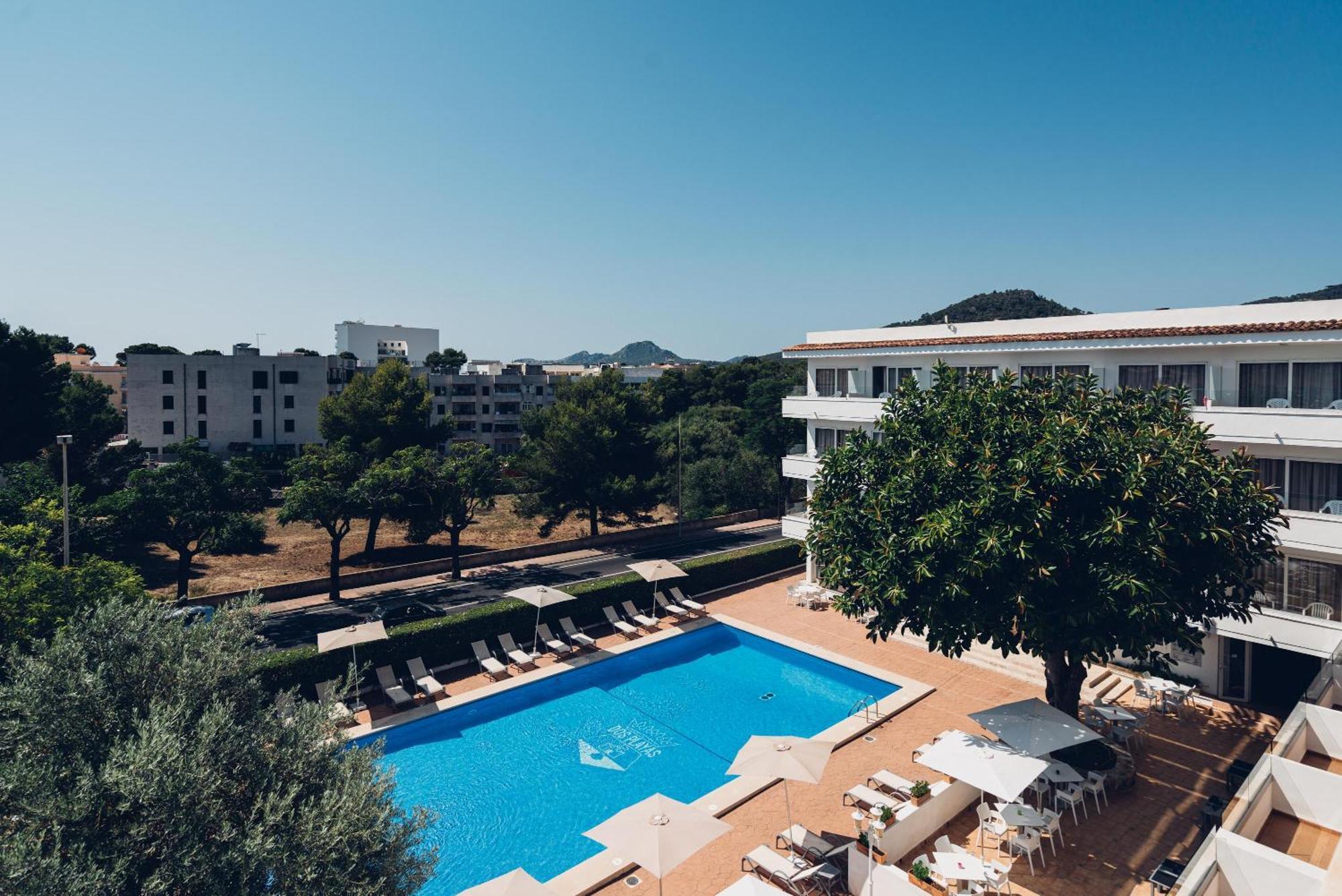 Thb Dos Playas - Adults Only Hotel Cala Ratjada  Bagian luar foto