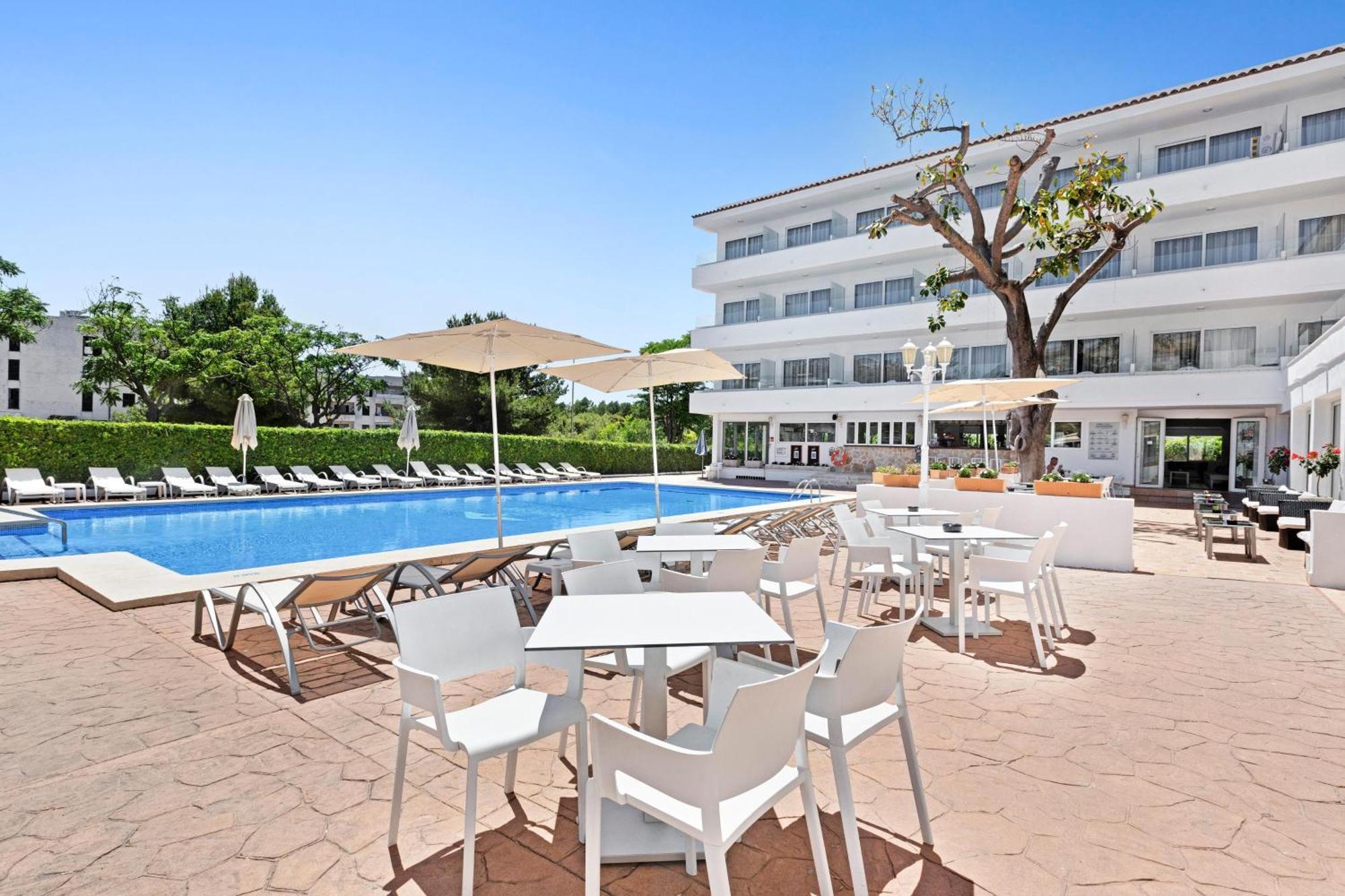 Thb Dos Playas - Adults Only Hotel Cala Ratjada  Bagian luar foto